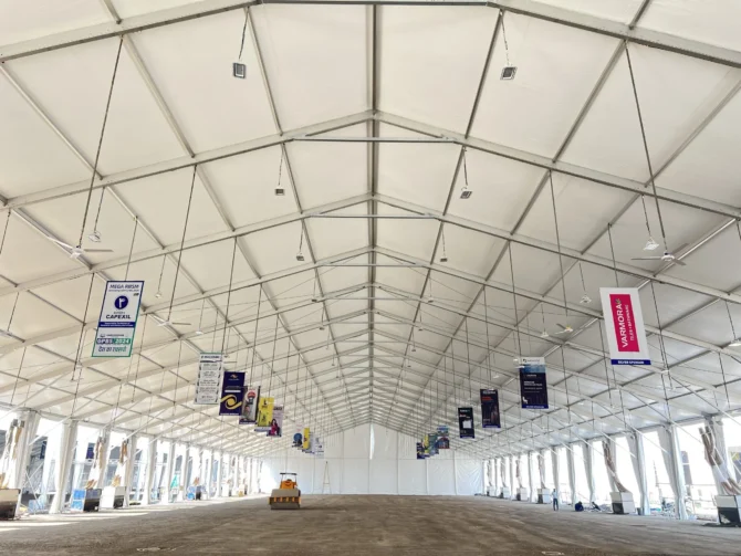 Hanger Tent - Image 4